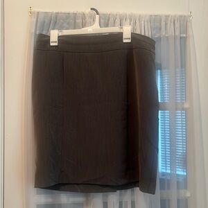Grey pencil skirt -size 14